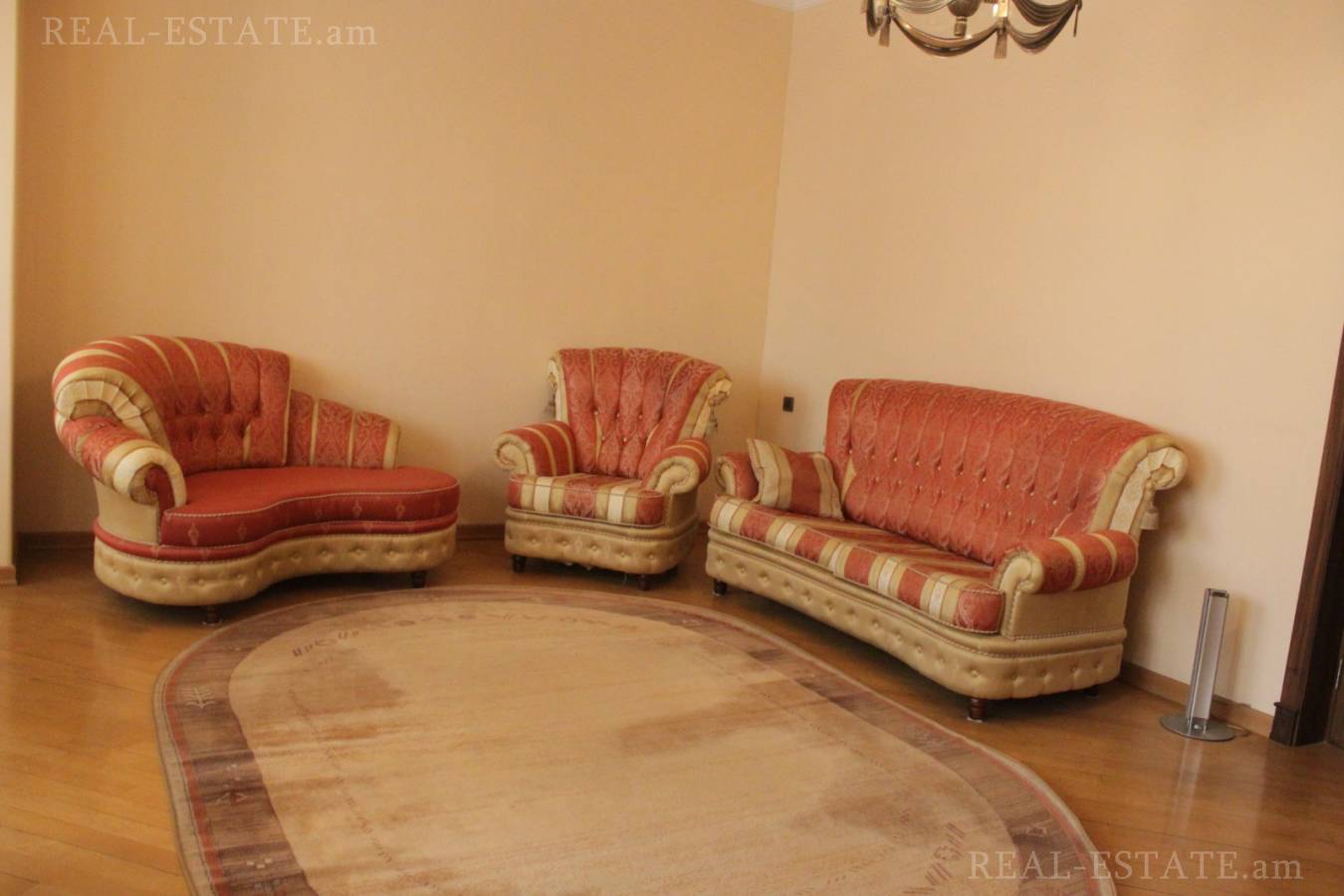 4 bedroom apartment for sale Aghayan St, Center Yerevan, 139111