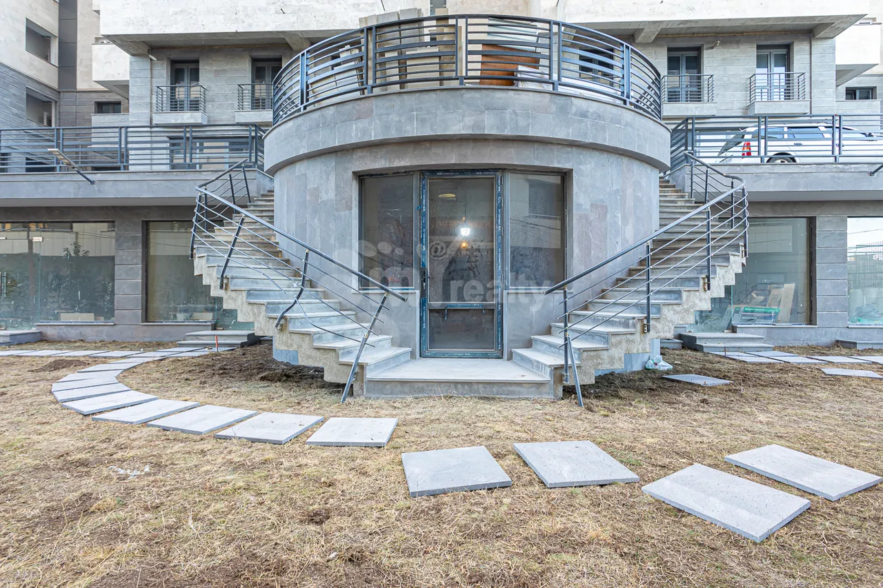 Commercial property for sale Sevak St, Quanaquère-Zeytoun Yerevan, 157319