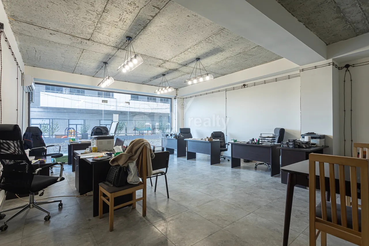 Commercial for sale خیابان سِواک, کاناکِر – زیتون ایروان, 157321