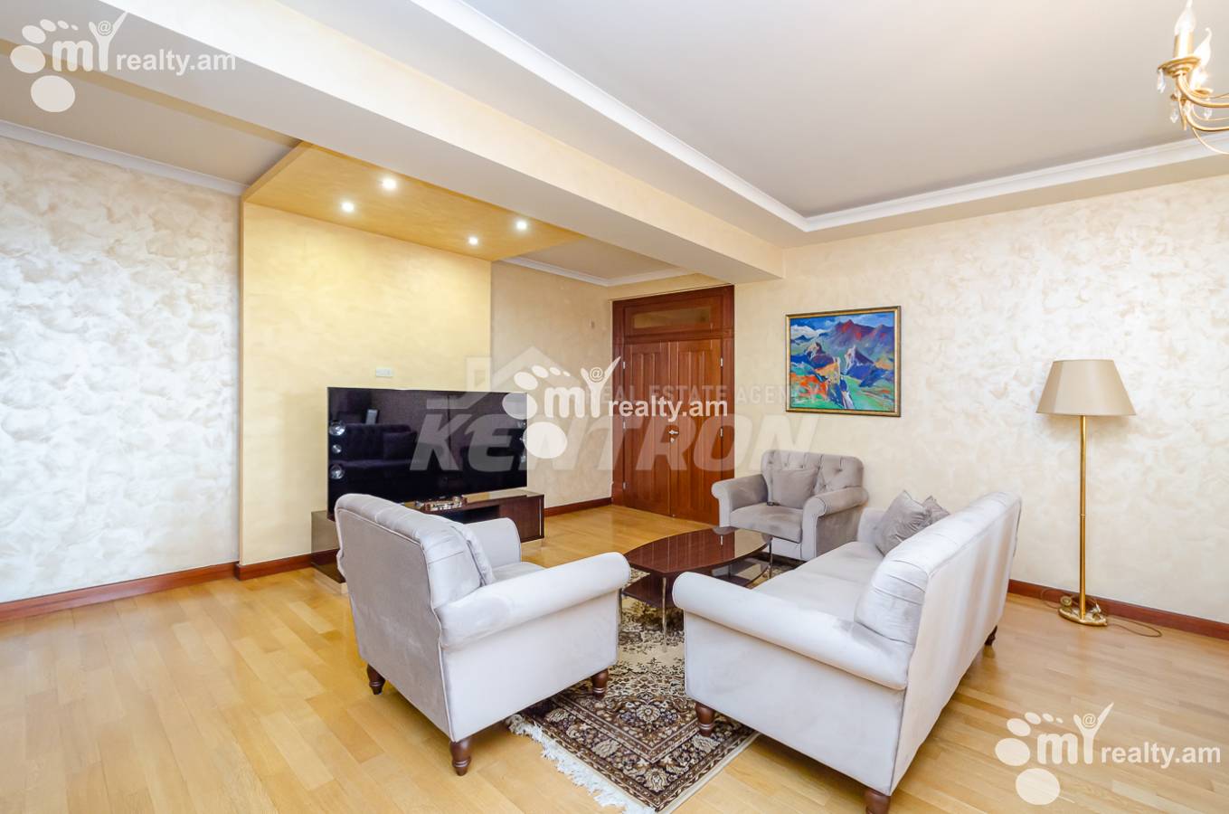 4 bedroom apartment for sale خیابان ماشتوتس, مرکز شهر ایروان, 151752