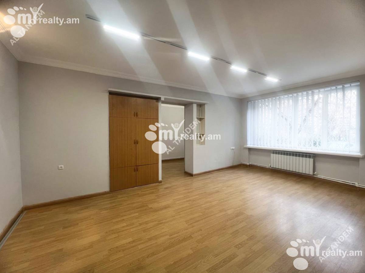 Commercial property for rent Mashtots Ave, Center Yerevan, 159420