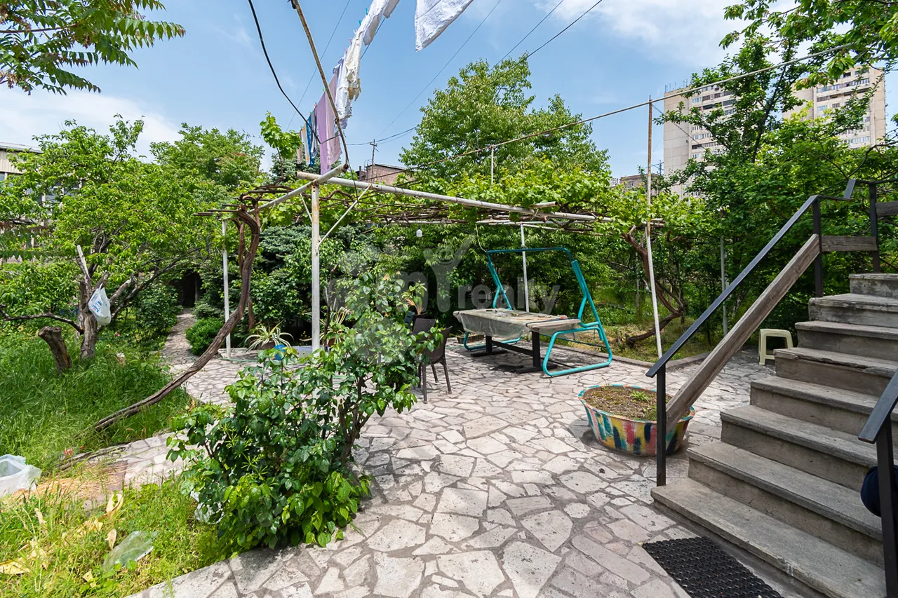 Land for sale Hrant Shahinyan street, Center Yerevan, 160445
