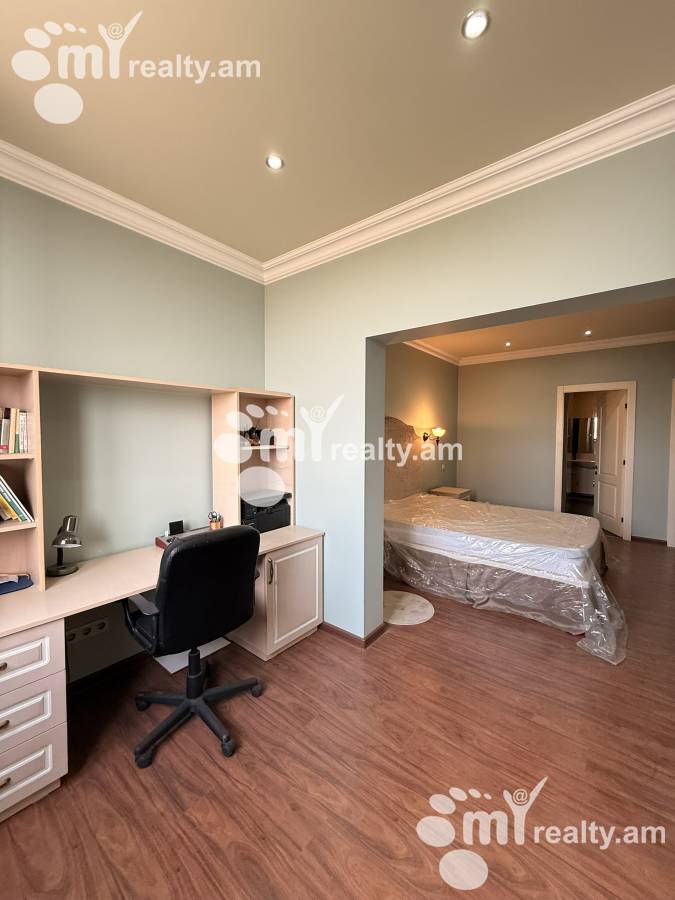 4 bedroom apartment for sale خیابان کِری, عربگیر ایروان, 157625