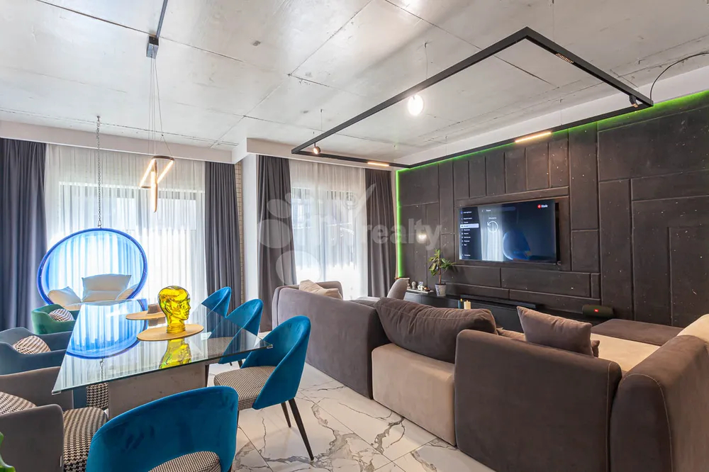 tun/Abovyan+dis/Avan/Yerevan