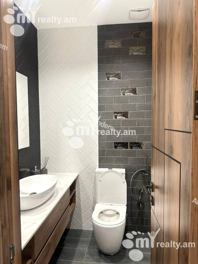3 bedroom apartment for sale Mikoyan St, Davtashen Yerevan, 155706