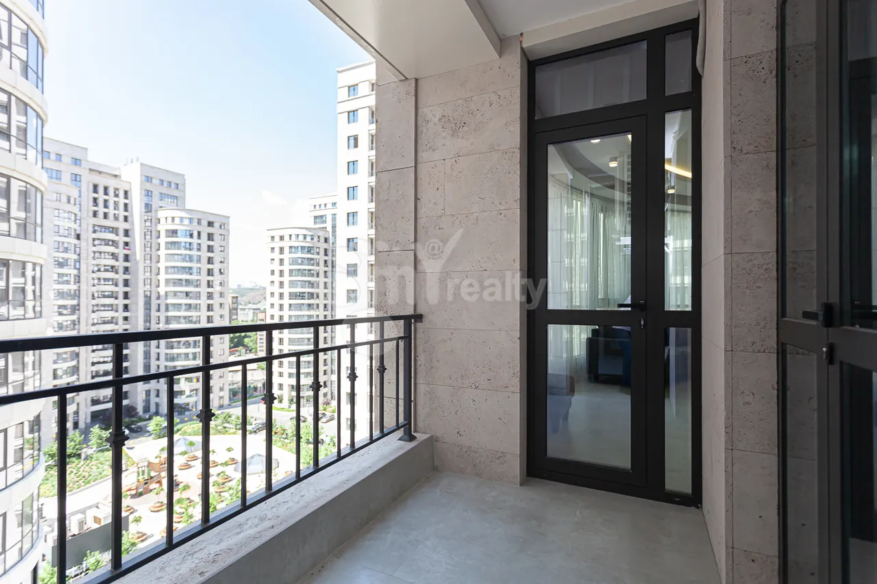 3 bedroom apartment for rent Arshakunyats Ave, Center Yerevan, 161054