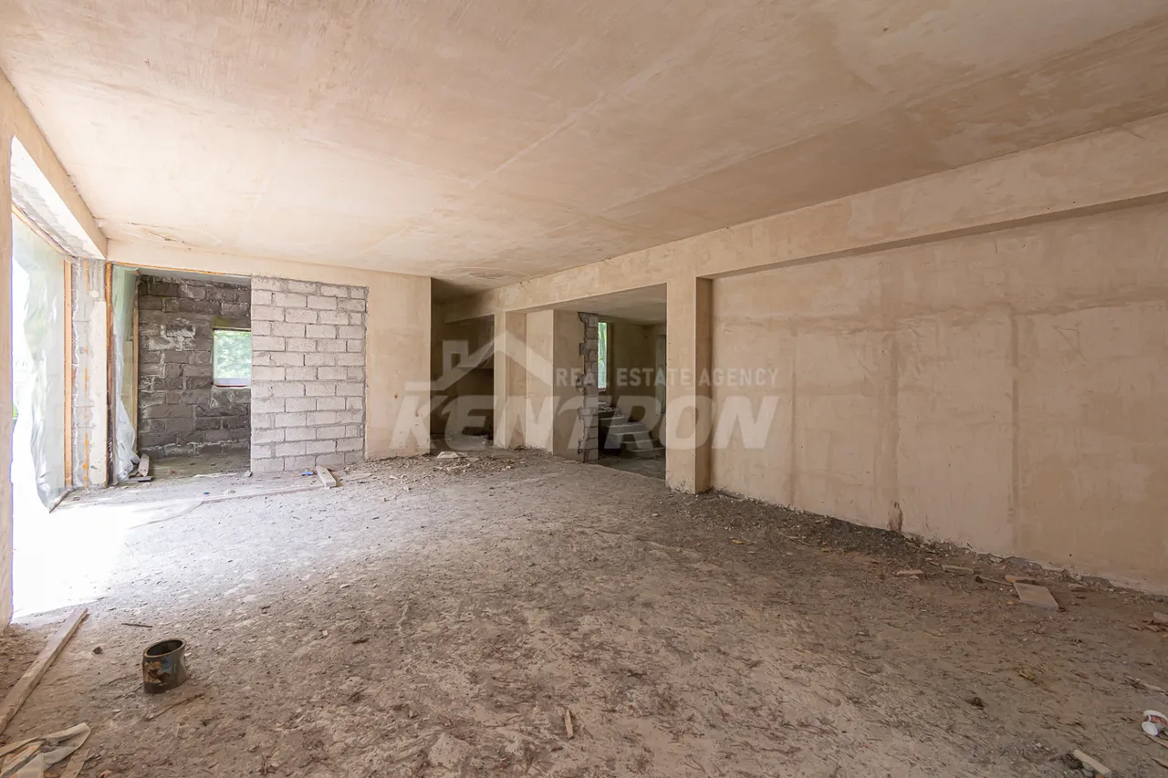 House for sale V. Harutyunyan street, Tsaghkadzor Kotaïque, 157255