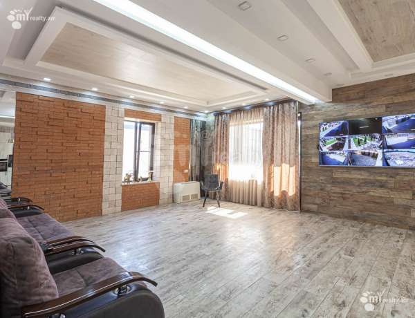 arandznatun-vacharq-Yerevan-Nor-Norq