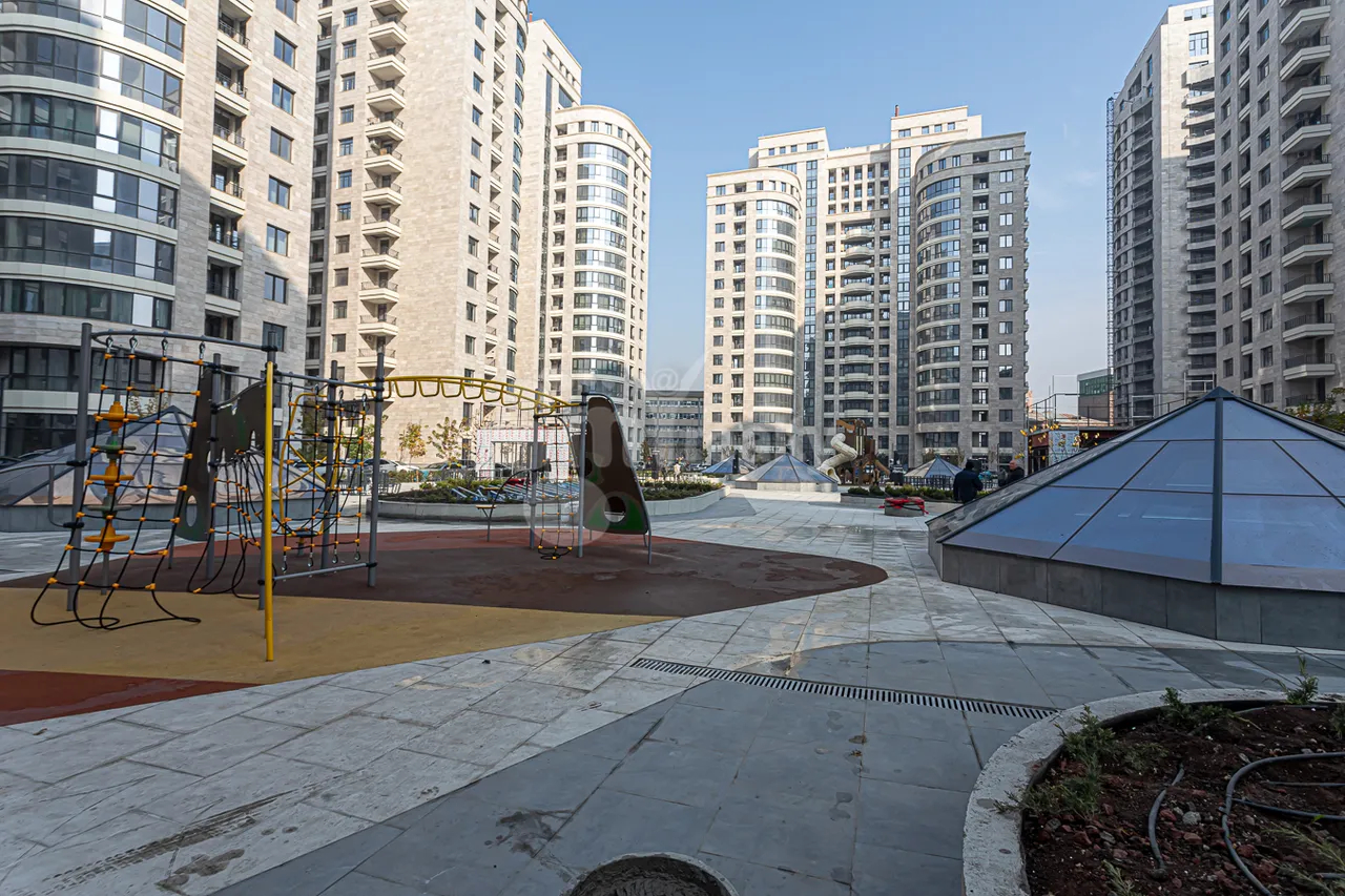 2 bedroom apartment for sale Arshakunyats Ave, Center Yerevan, 159106