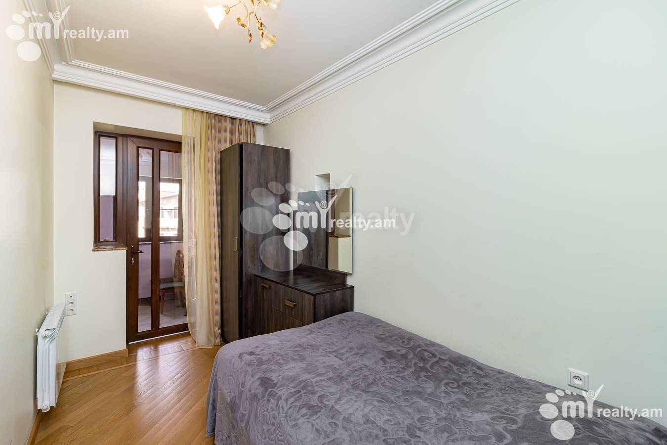 3 սենյականոց բնակարան վարձով Տերյան փող, Կենտրոն Երևան, 148444