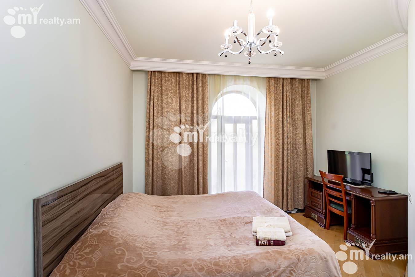 3 սենյականոց բնակարան վարձով Տերյան փող, Կենտրոն Երևան, 148444