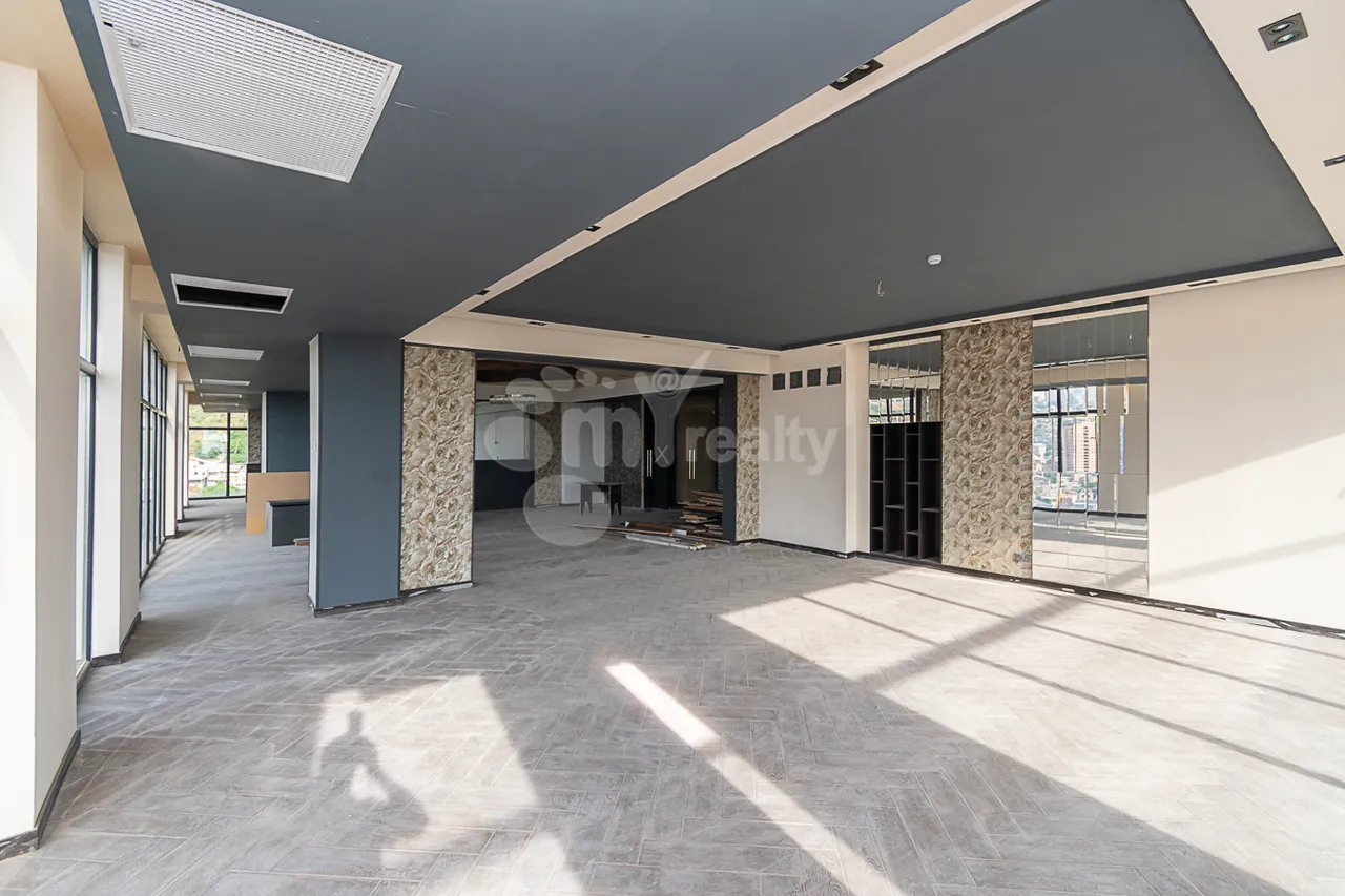 Commercial property for rent Charents St, Center Yerevan, 160653