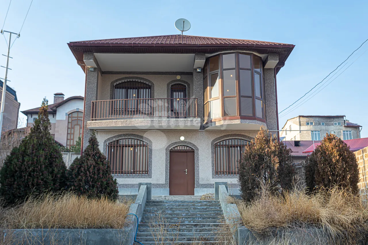 House for sale Davtashen 3 district, Dawtaschen Yerevan, 158570