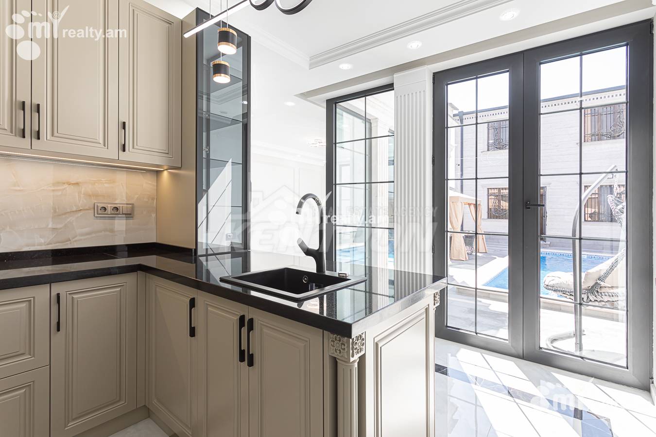 Առանձնատուն  Նոր Արեշ 32 փող, Էրեբունի Երևան, 156699