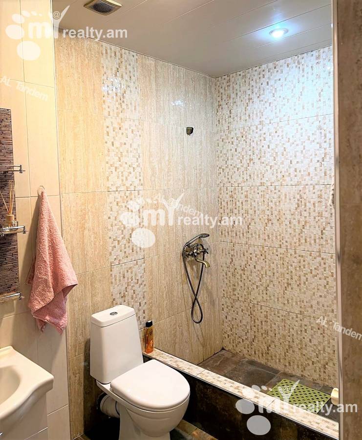 3 bedroom apartment for rent Tigran Petrosyan St, Dawtaschen Yerevan, 132668