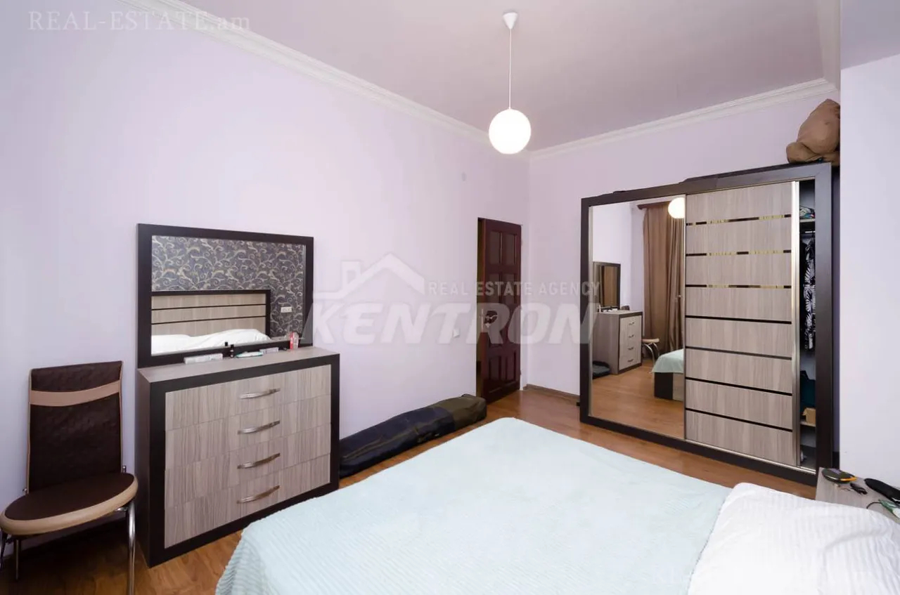 3 bedroom apartment for sale Argishti St, Center Yerevan, 157865