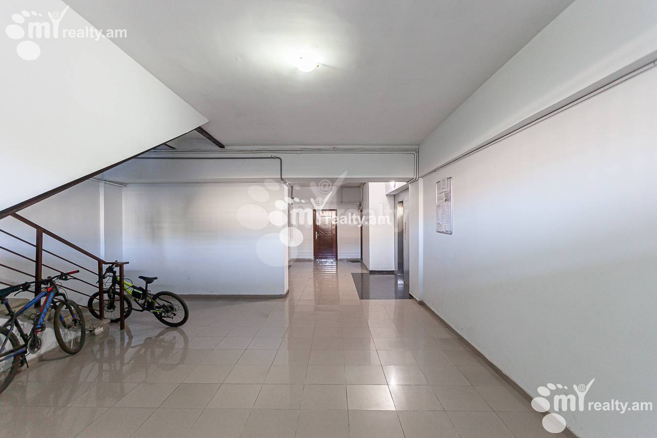 3 սենյականոց բնակարան  Մամիկոնյանց փող, Արաբկիր Երևան, 138637