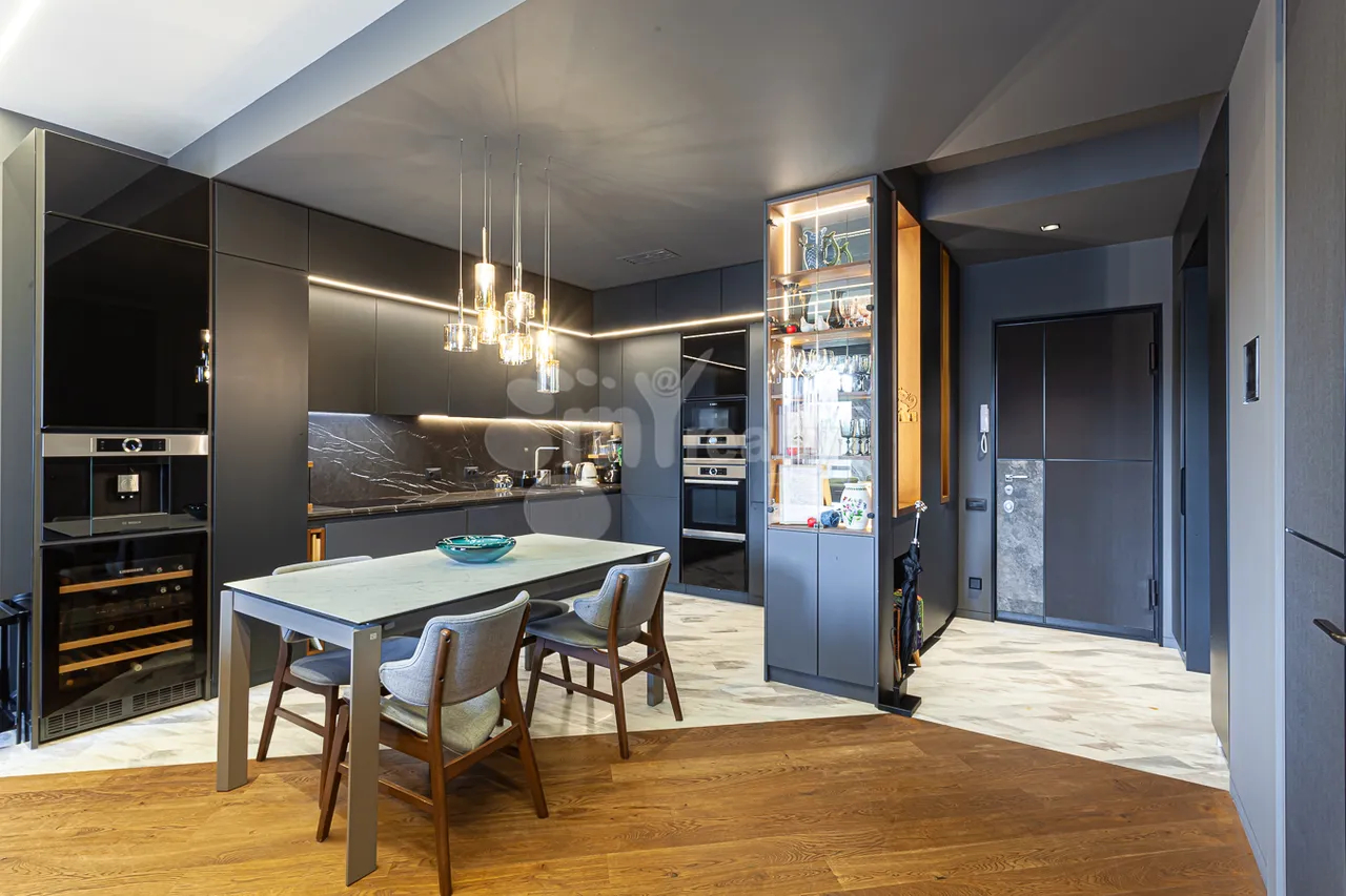 4 bedroom apartment for sale Buzand St, Center Yerevan, 160313