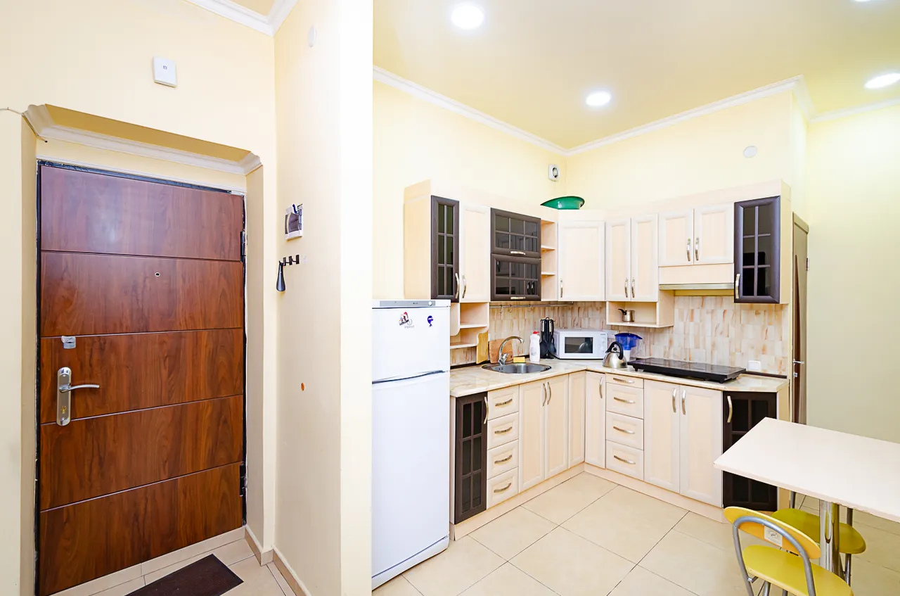 2 bedroom apartment for rent Saryan St, Center Yerevan, 161914