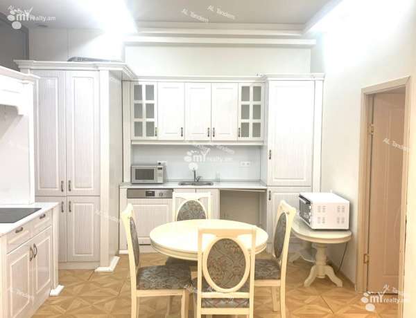 3-senyakanoc-bnakaran-vardzakalutyun-Yerevan-Center