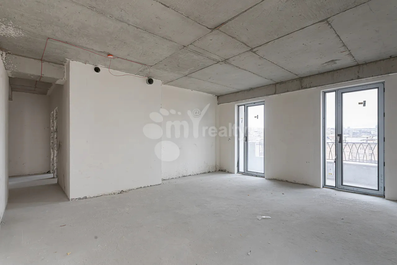 4 սենյականոց բնակարան  Կ. Ուլնեցու փող., Քանաքեռ-Զեյթուն Երևան, 160033