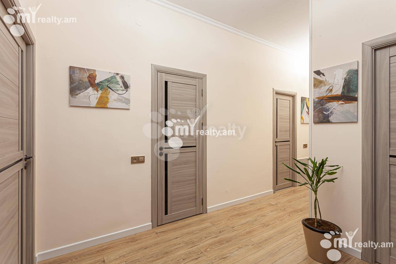 Купить 3 комнатную квартиру Царав Ахбюр ул., Аван Ереван, 155023