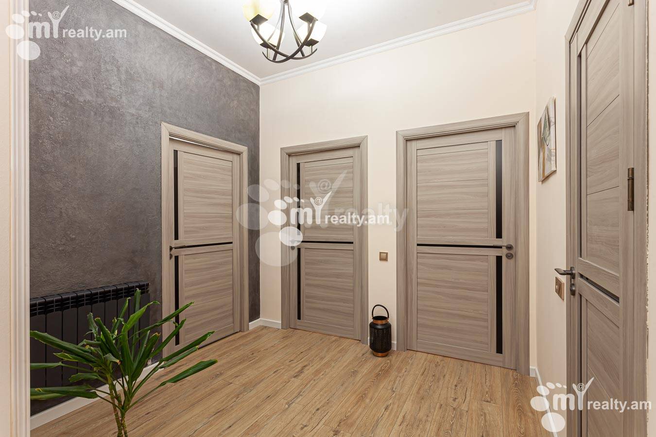 Купить 3 комнатную квартиру Царав Ахбюр ул., Аван Ереван, 155023