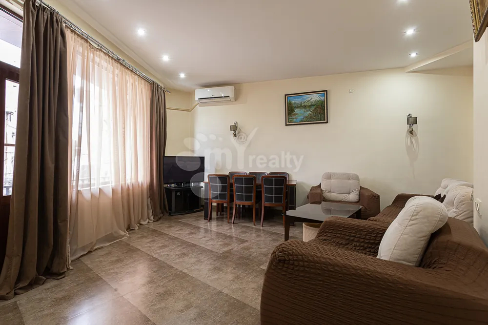 4-senyakanoc-bnakaran-vacharq-Yerevan-Center