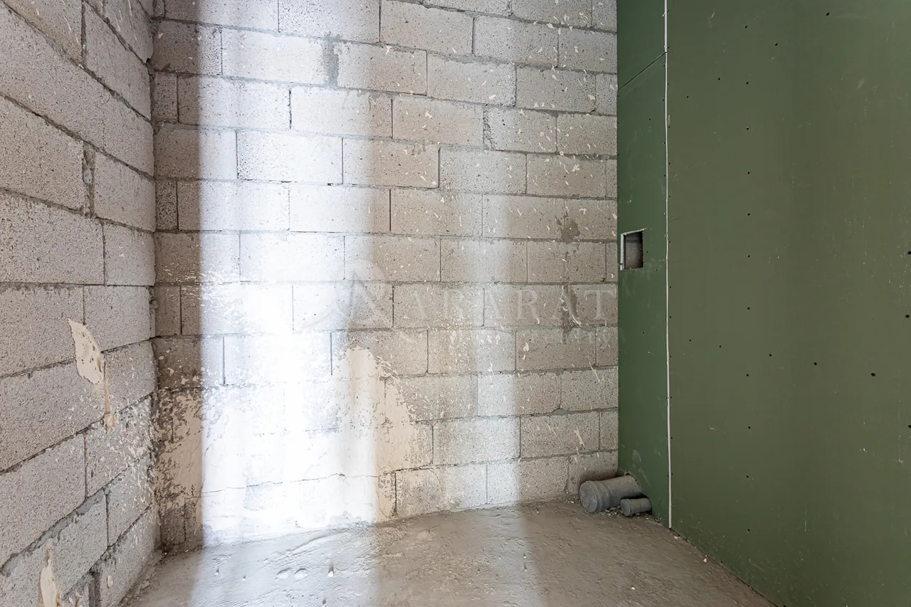 3 սենյականոց բնակարան  Հալաբյան փող, Աջափնյակ Երևան, 157588