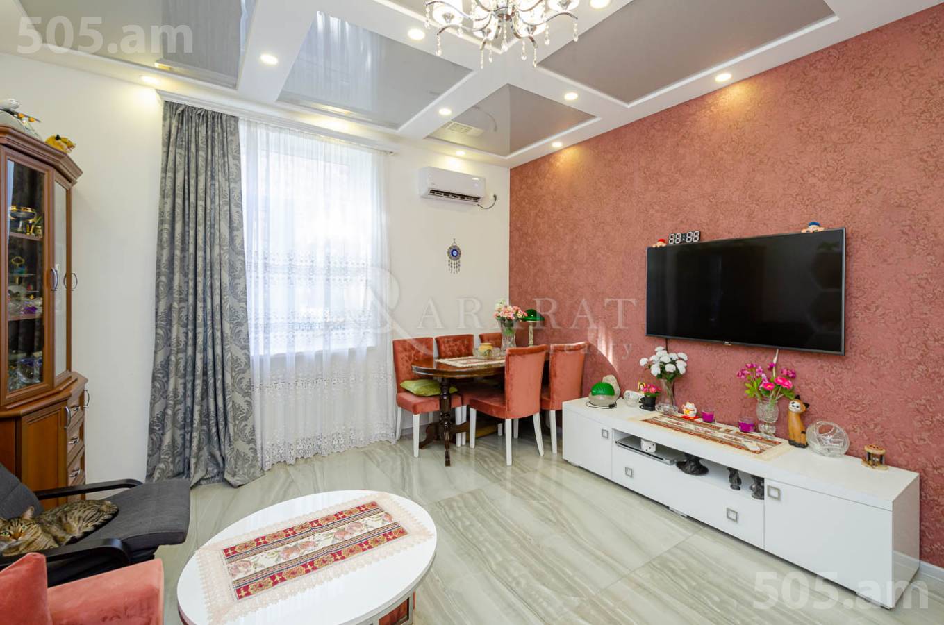 2 սենյականոց բնակարան  Մաշտոցի պող, Կենտրոն Երևան, 149583