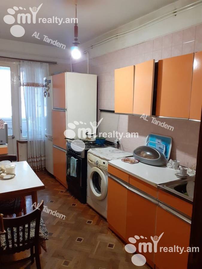 4 bedroom apartment for sale Nersisyan St, Quanaquère-Zeytoun Yerevan, 125372