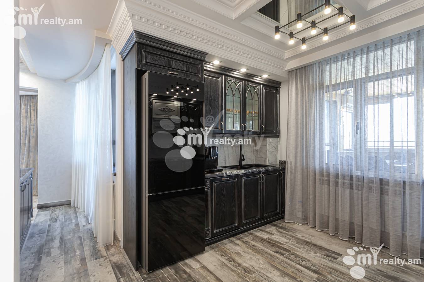 5 bedroom apartment for sale Tsitsernakaberd Highway, Center Yerevan, 149530