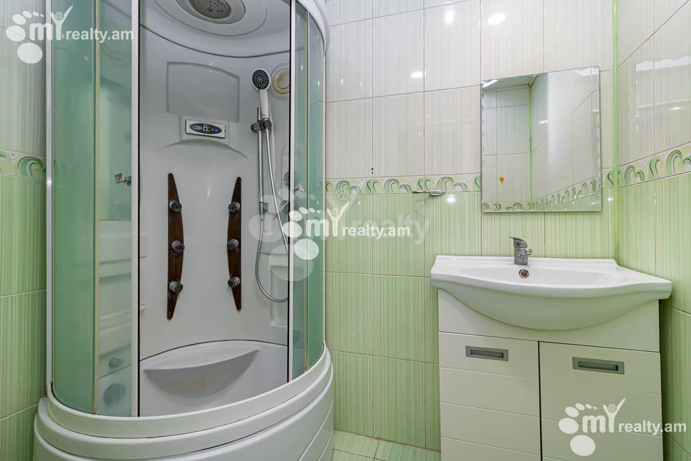 2 bedroom apartment for sale خیابان ماشتوتس, مرکز شهر ایروان, 147498