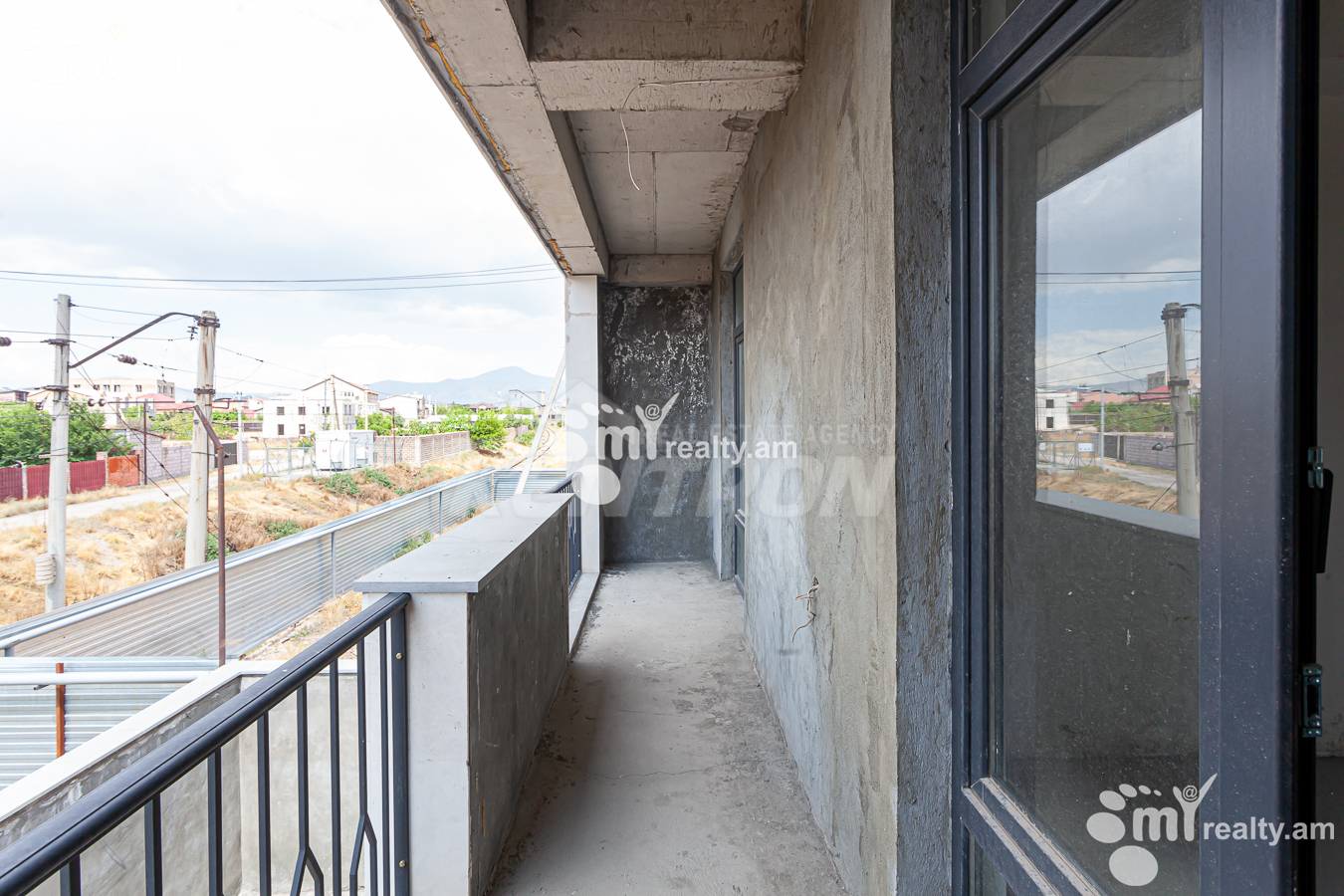 Առանձնատուն  Առինջ Բ 2-րդ փողոց, Աբովյան Կոտայք, 155935