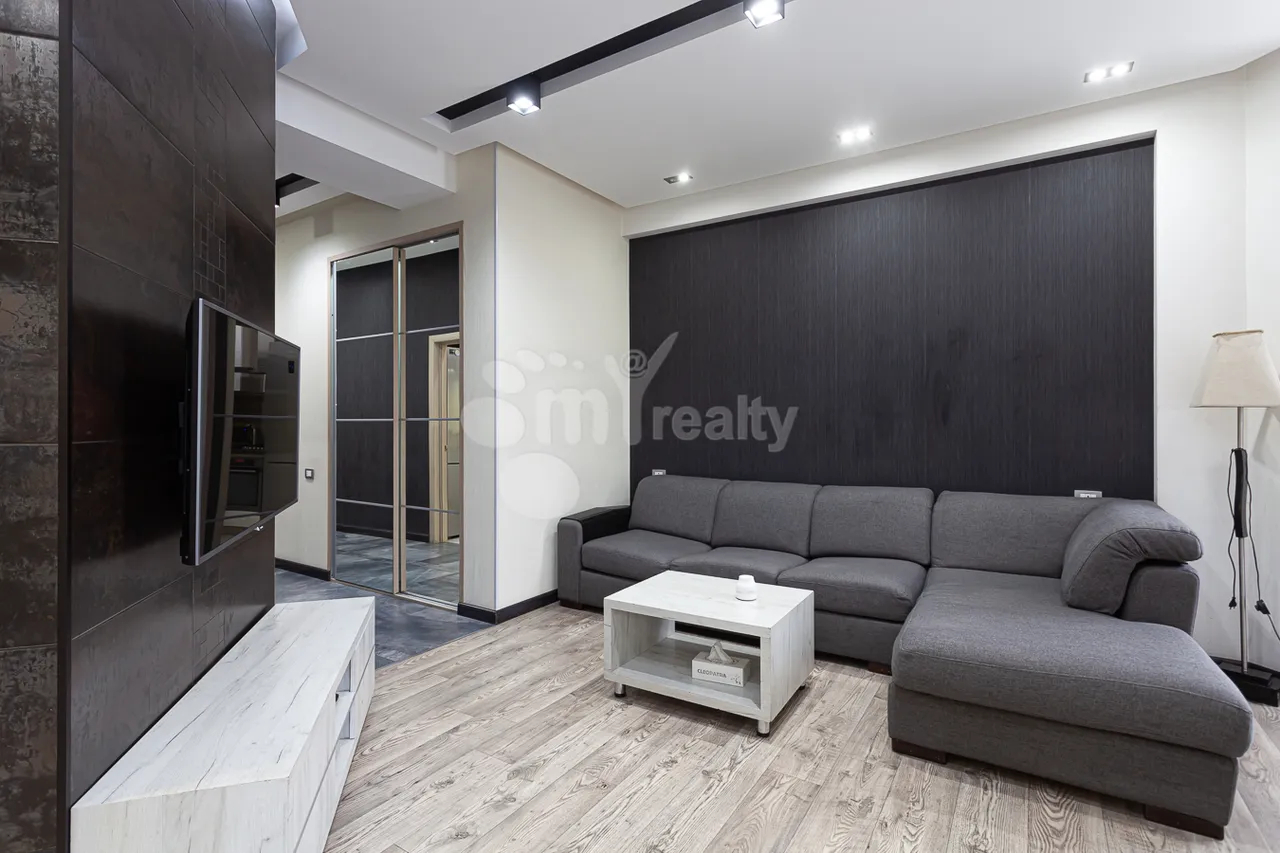 4 bedroom apartment for sale Ler. Kamsar St, Center Yerevan, 160740