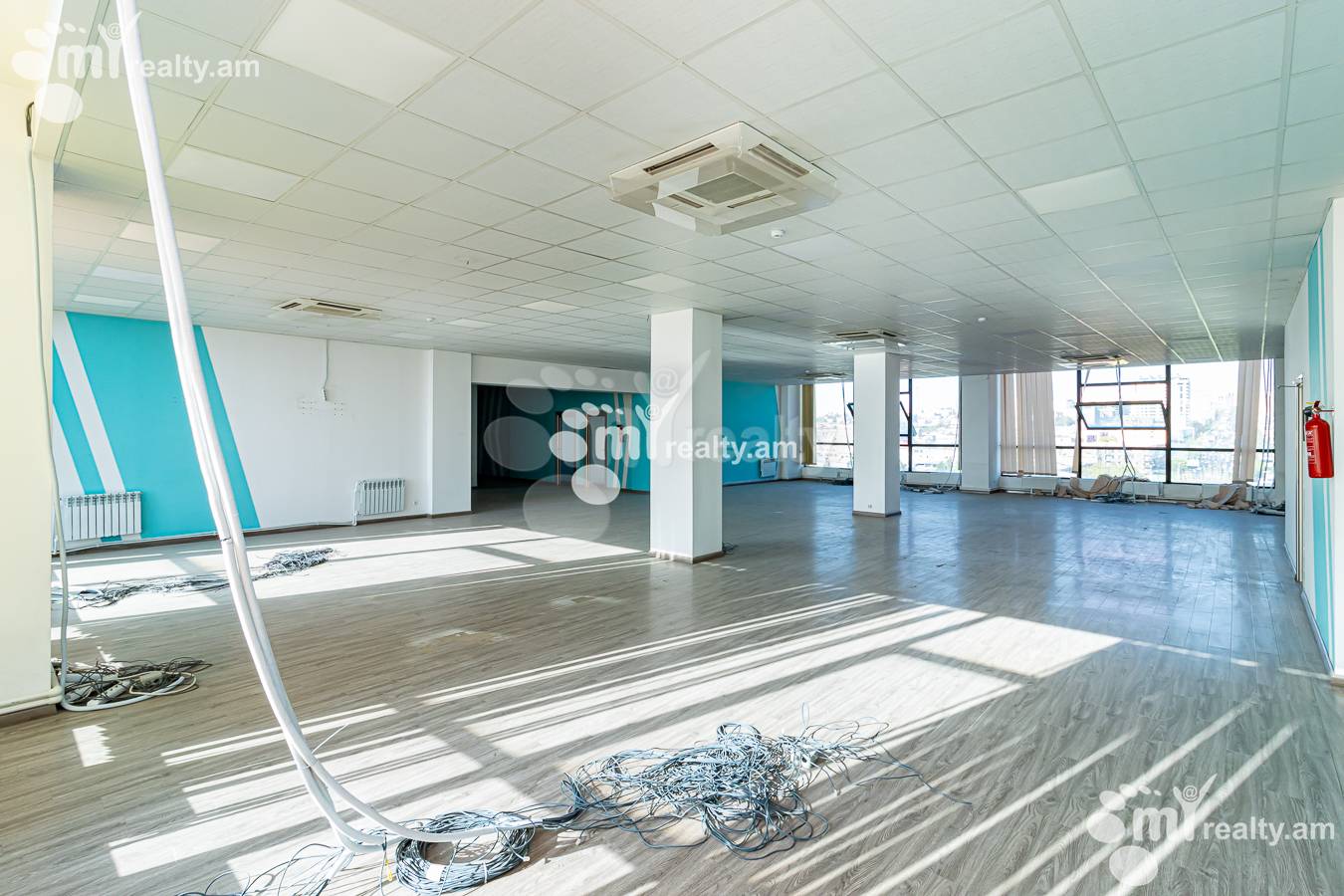 Commercial for rent خیابان هاکوبیان, عربگیر ایروان, 139905