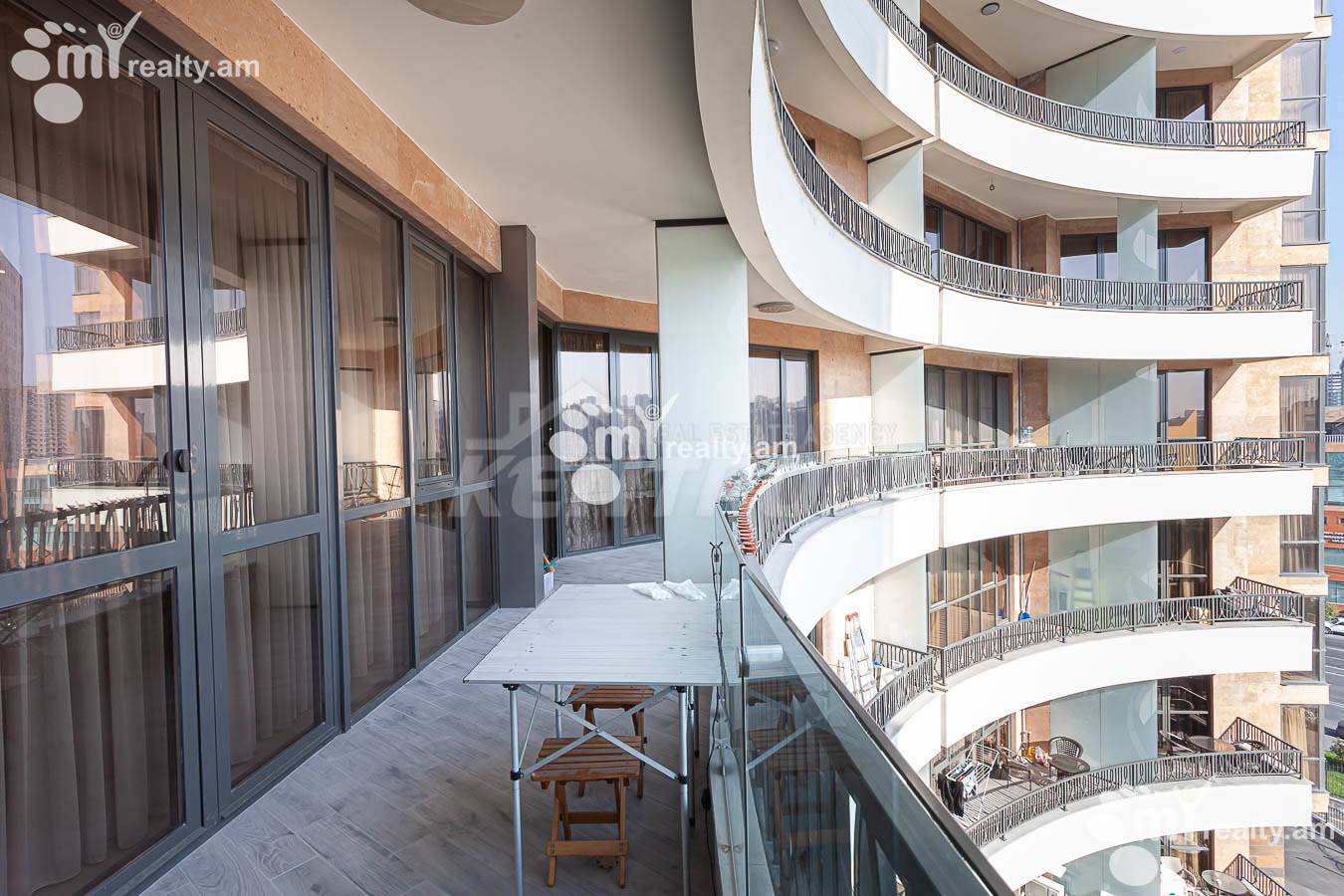 Купить 4 комнатную квартиру Сасна Црер ул., Давташен Ереван, 154888