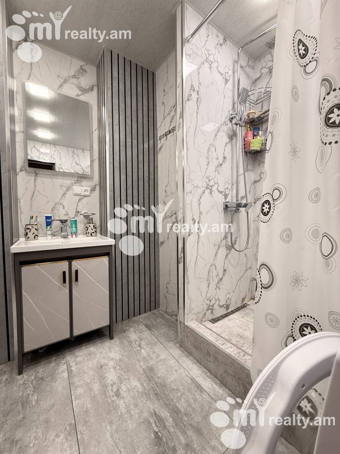 3 bedroom apartment for sale Norashen district, Adshapnjak Yerevan, 157191