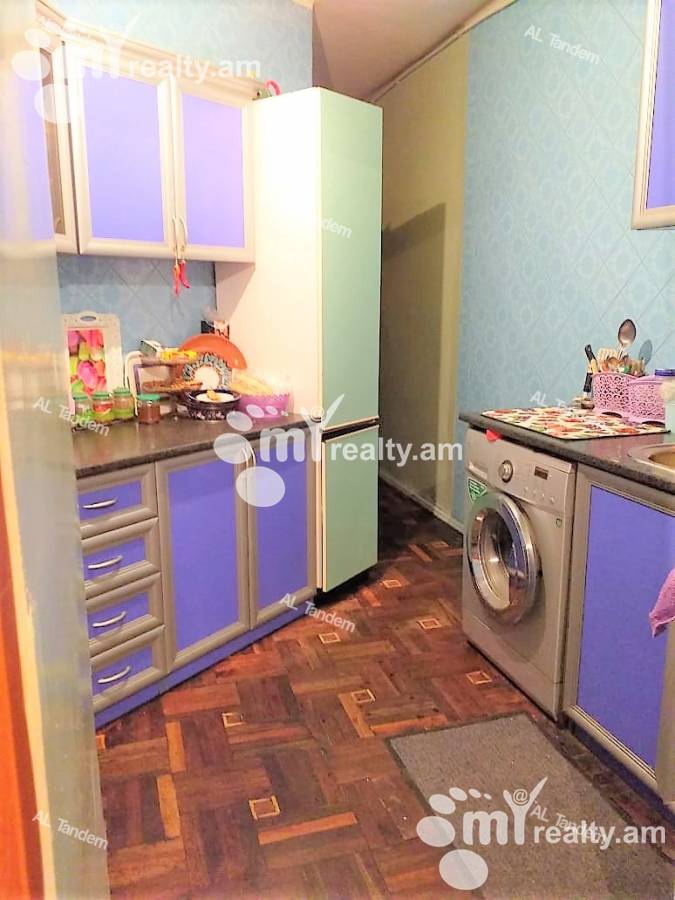 3 bedroom apartment for sale Nalbandyan St, Center Yerevan, 122893
