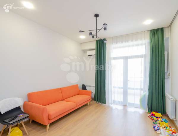 2-senyakanoc-bnakaran-vacharq-Yerevan-Arabkir