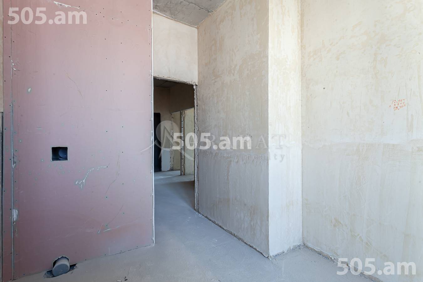 Купить 3 комнатную квартиру Грибоедов ул, Арабкир Ереван, 154780