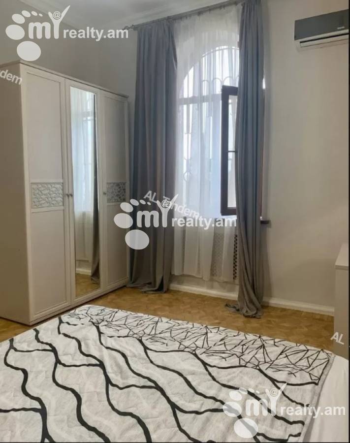 House for rent Charents St, Center Yerevan, 140934