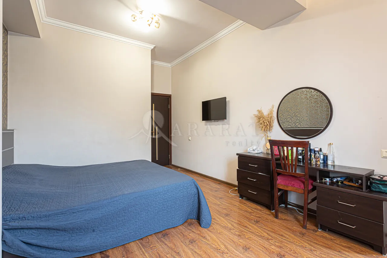 3 bedroom apartment for sale Kievyan St, Arabkir Yerevan, 157881