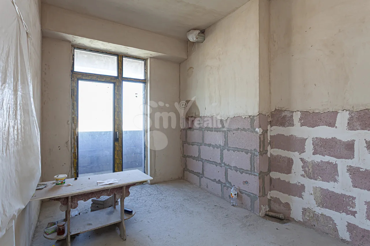 Купить 4 комнатную квартиру Микоян ул, Давташен Ереван, 161936