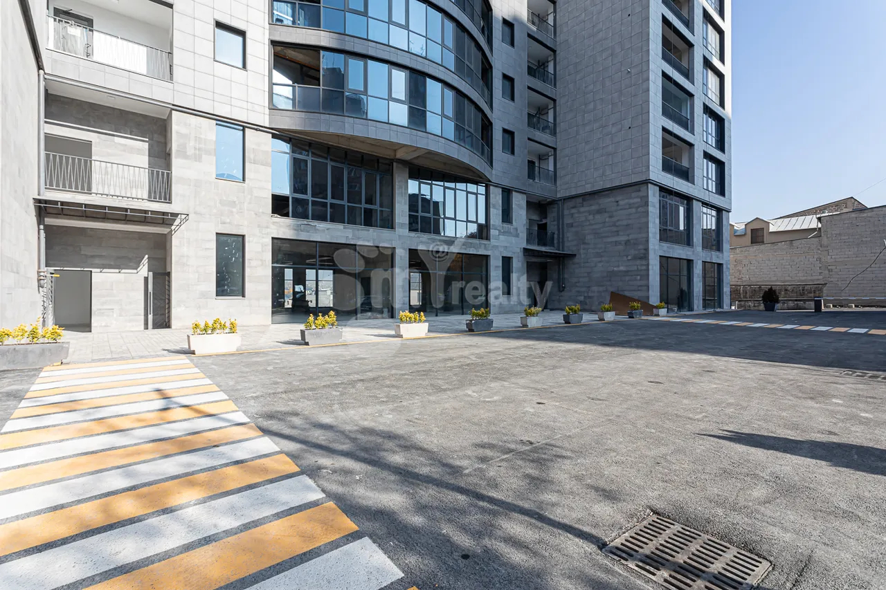 Commercial property for rent Paruyr Sevak  dis. 17 street, Avan Yerevan, 157739