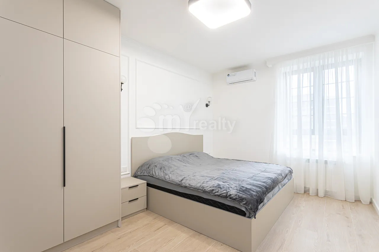 3 bedroom apartment for rent خیابان ساریان, مرکز شهر ایروان, 159421