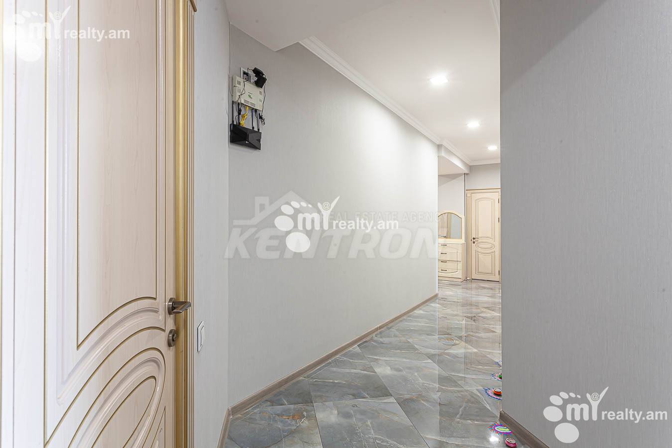 Купить 4 комнатную квартиру Сасна Црер ул., Давташен Ереван, 154888