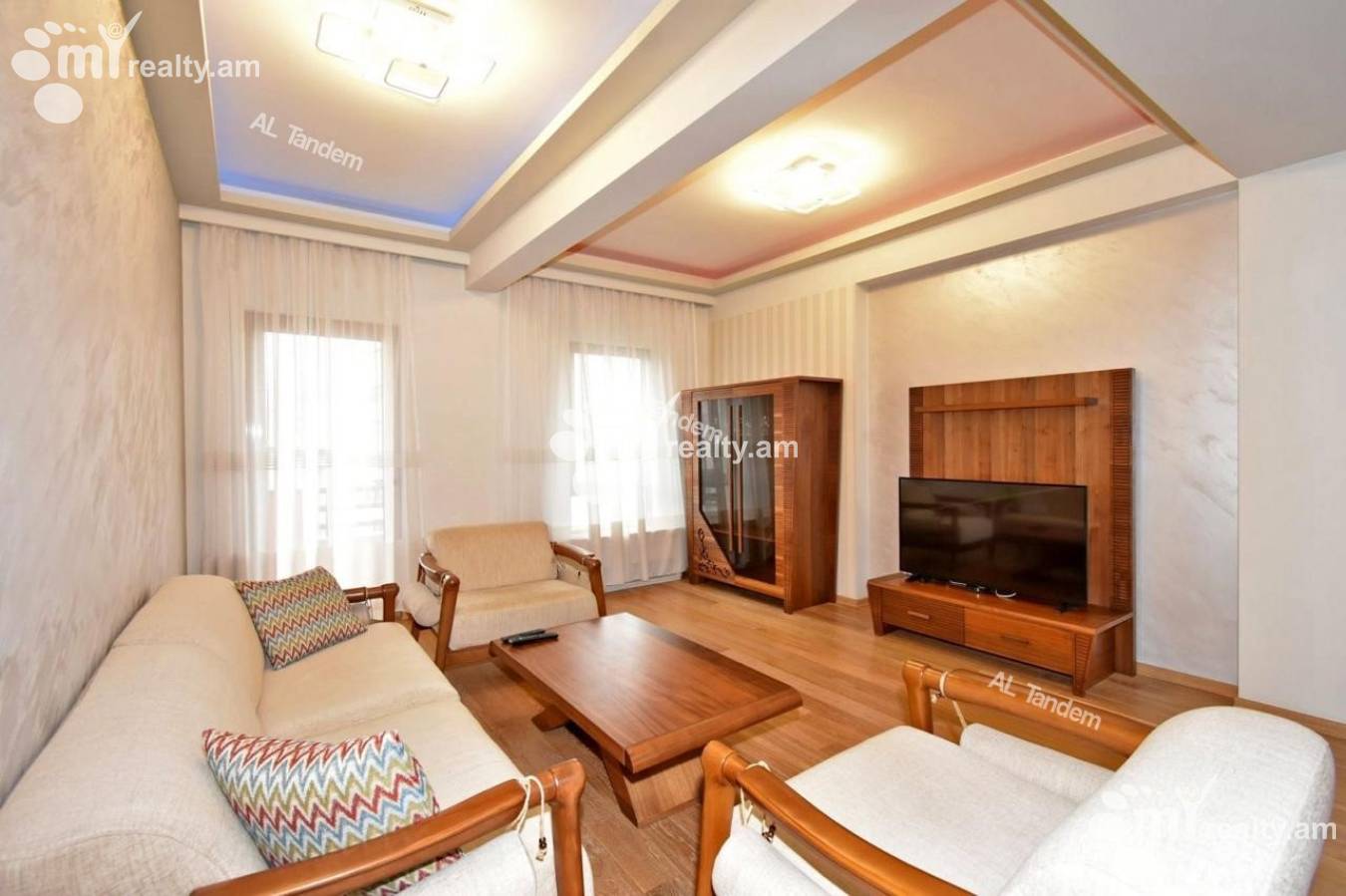 4 bedroom apartment for rent Leo St, Center Yerevan, 156979