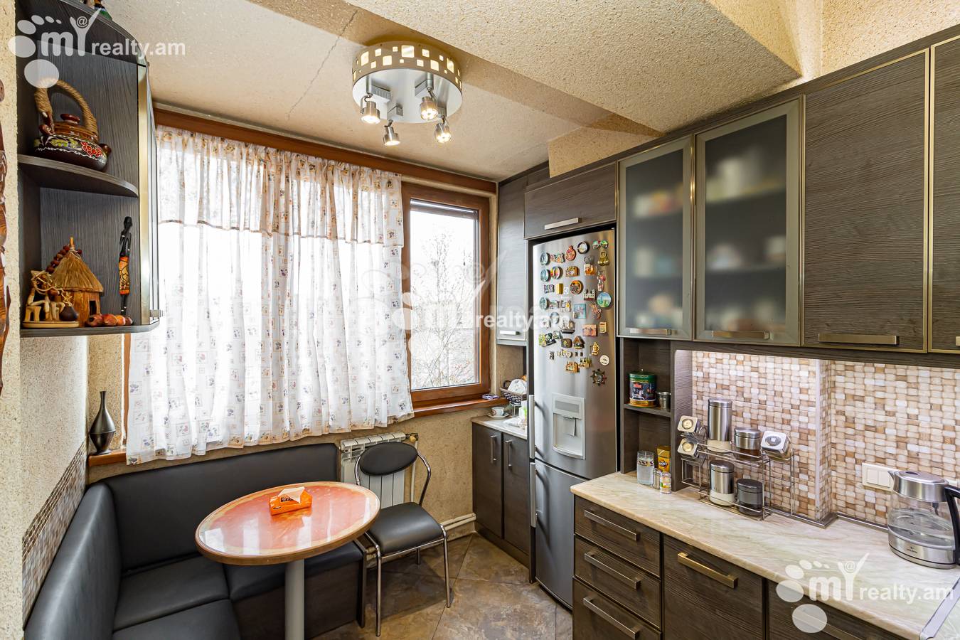 Купить 4 комнатную квартиру А. Хачатурян ул, Арабкир Ереван, 151519
