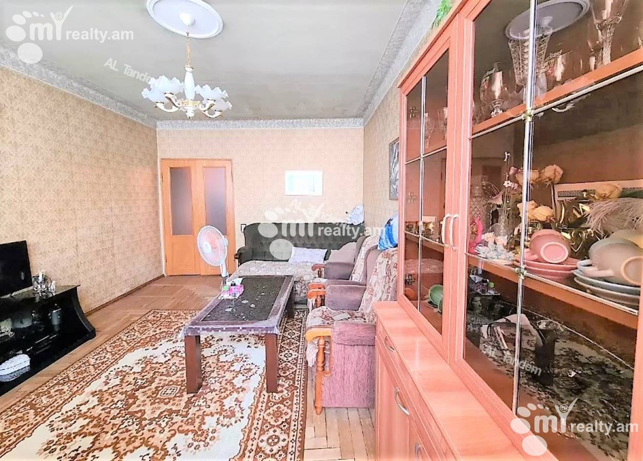 2 սենյականոց բնակարան  Համբարձումյան փող, Արաբկիր Երևան, 130616